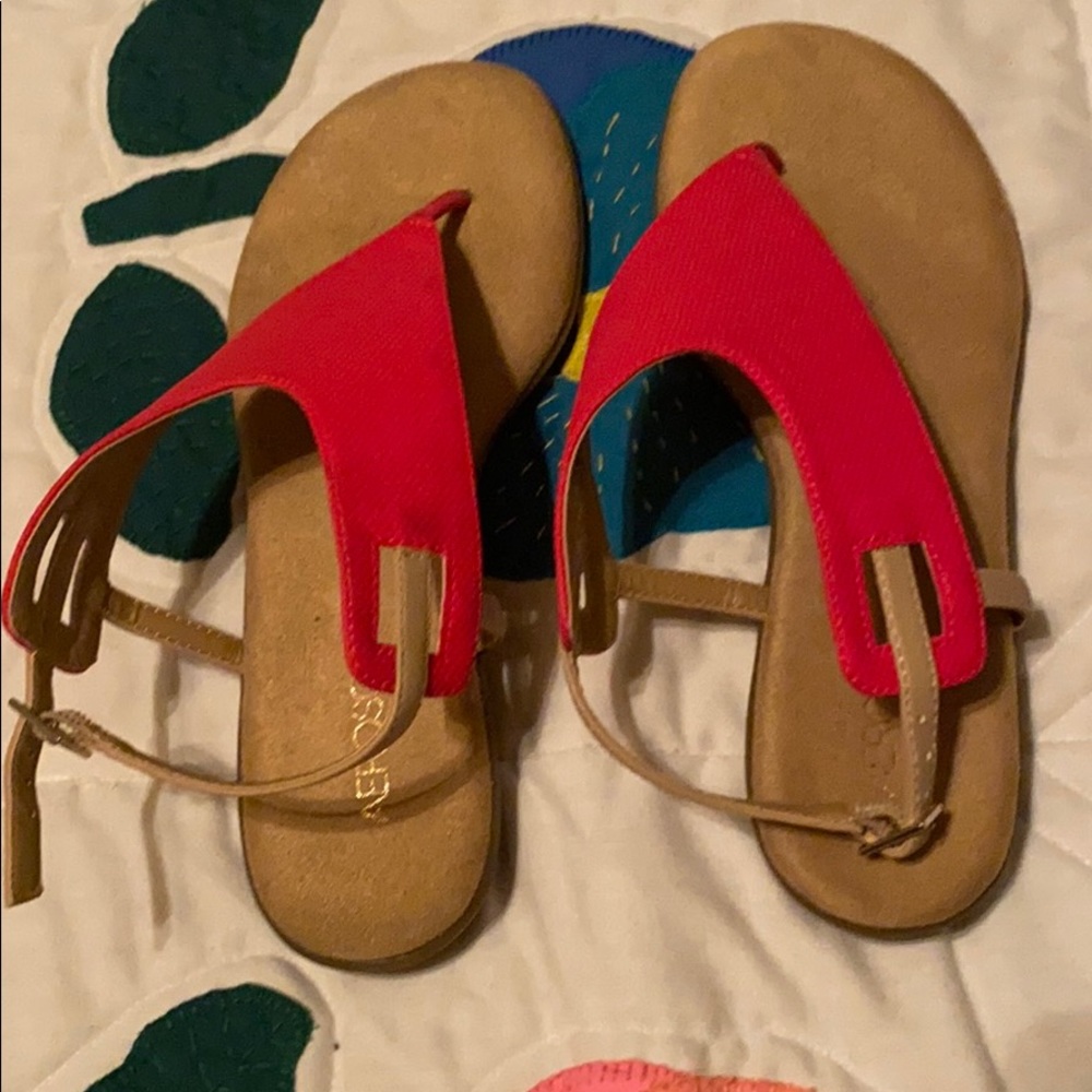 Aerosoles red sandals